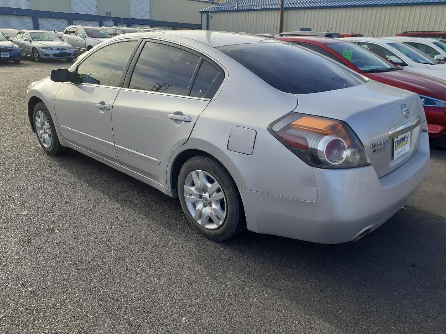 2011 Nissan Altima (1N4AL2AP1BC) , located at 2015 Cambell Street, Rapid City, SD, 57701, (605) 342-8326, 44.066433, -103.191772 - CARFAX AVAILABLE - Photo#2